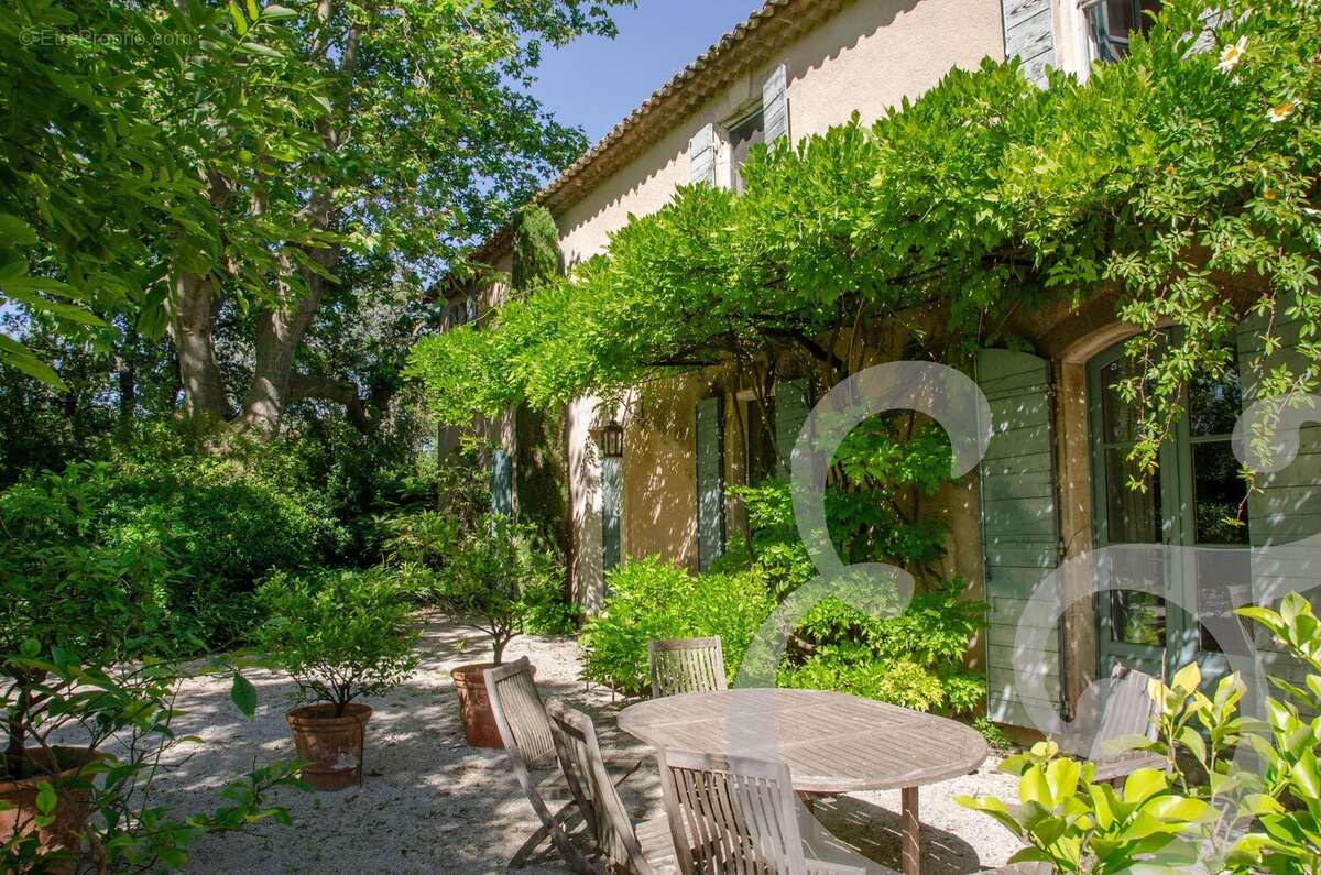 Maison à SAINT-REMY-DE-PROVENCE