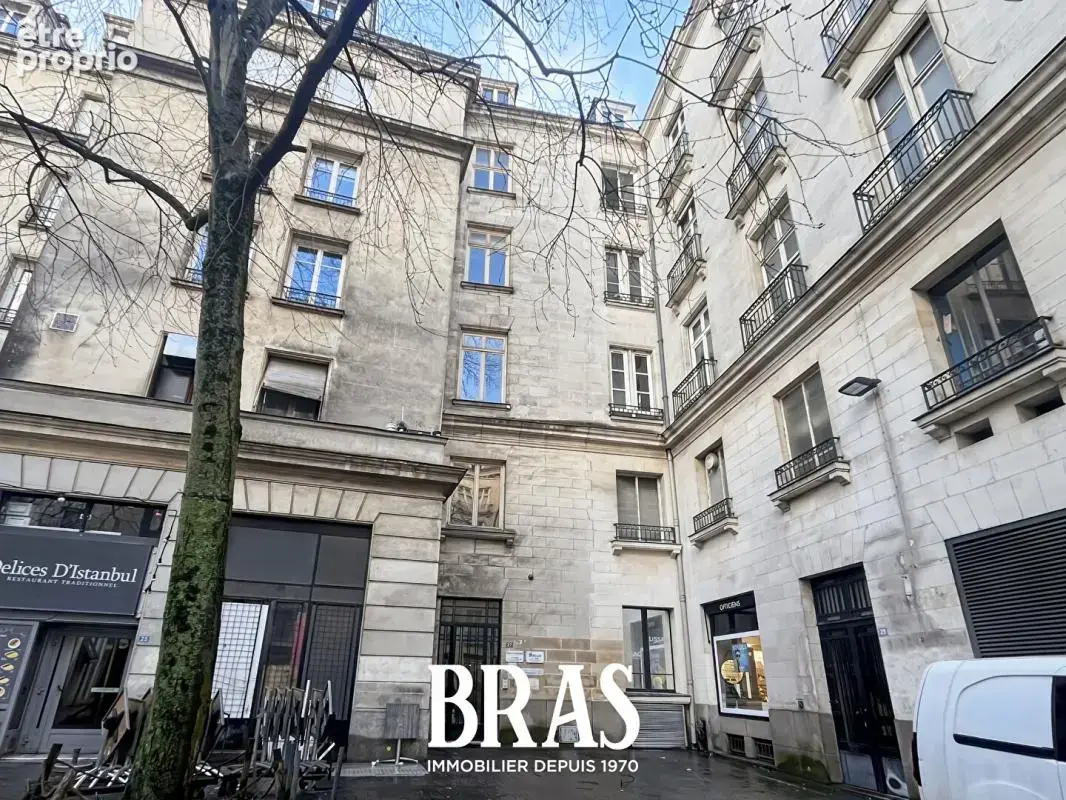 Place royale -  spacieux t3 - photo 3