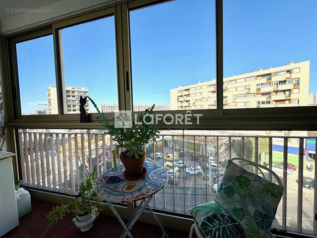 Appartement à MARSEILLE-9E