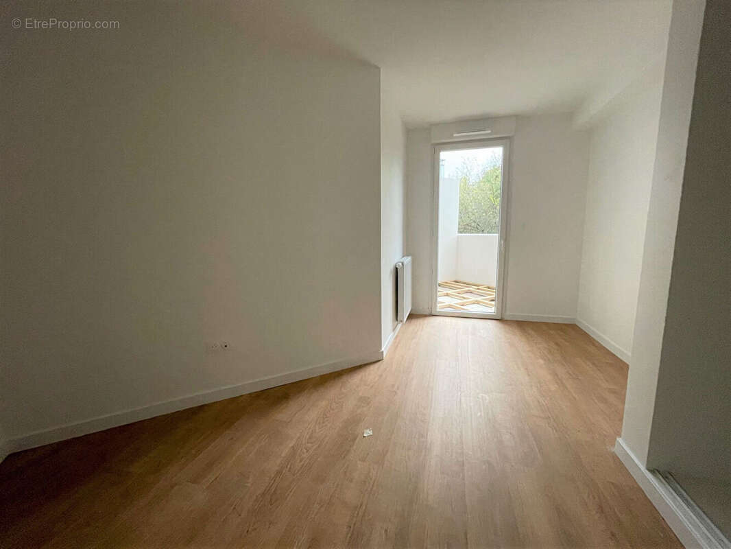 Appartement à SAINT-ORENS-DE-GAMEVILLE