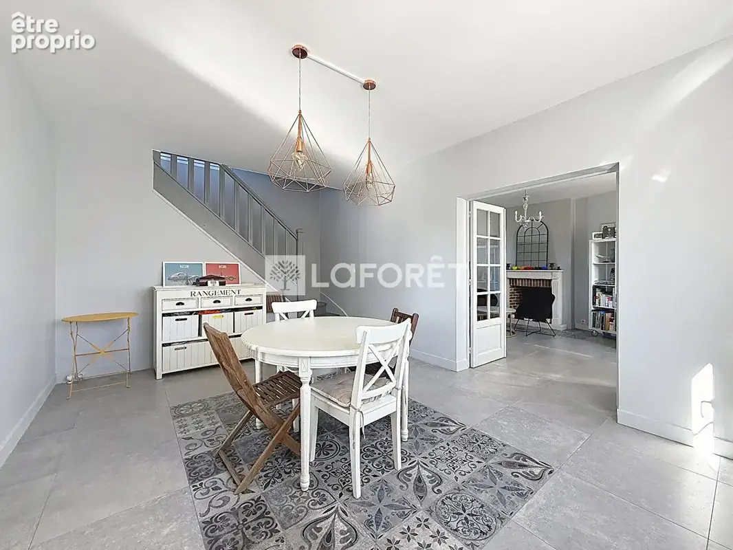 Maison 5 pièces - 110.47 m2 - photo 2