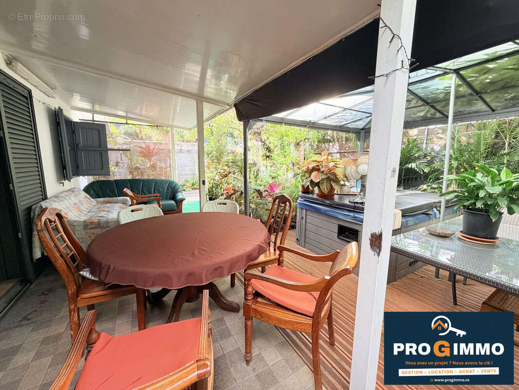 Maison 95 m² à Saint-Louis  - photo 2