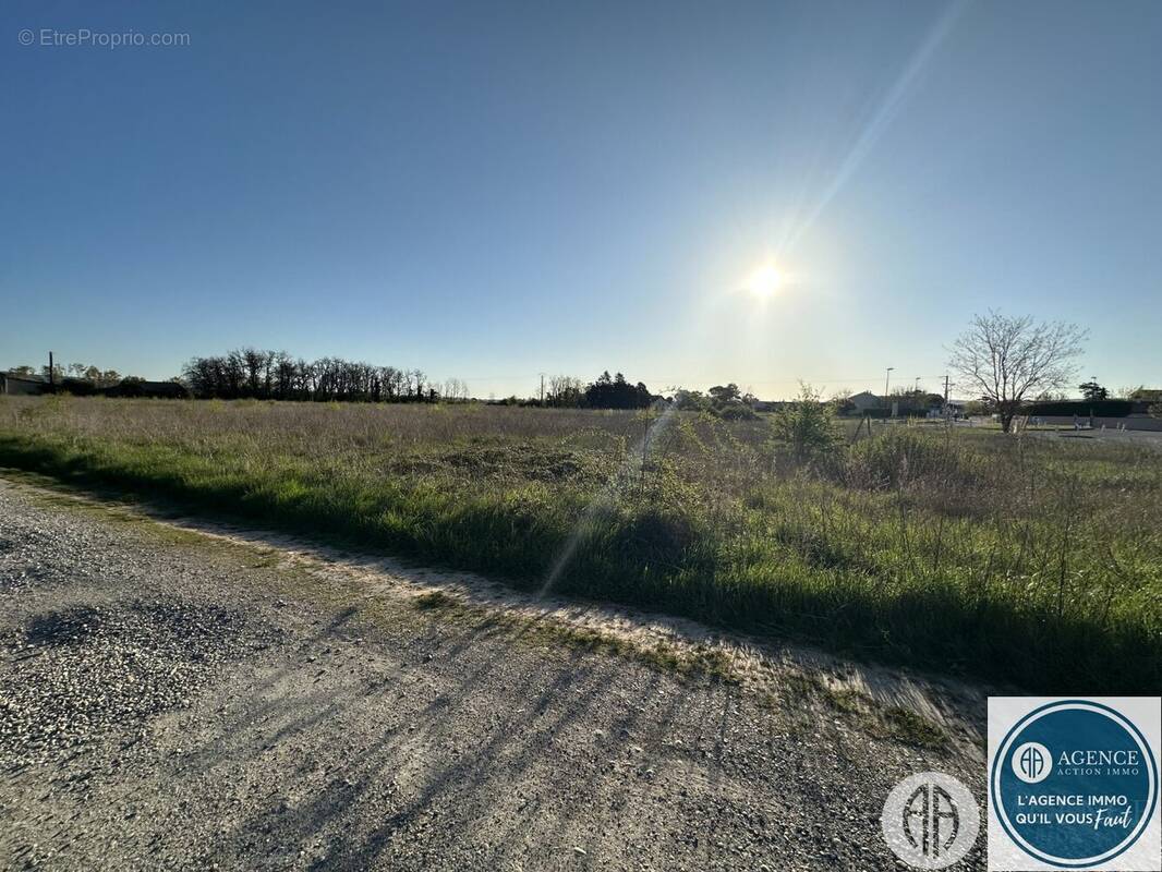 Terrain à SAINT-RAMBERT-D&#039;ALBON