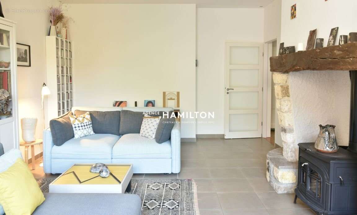 Boutique-atelier avec maison et jardin attenants et gite independant - photo 5