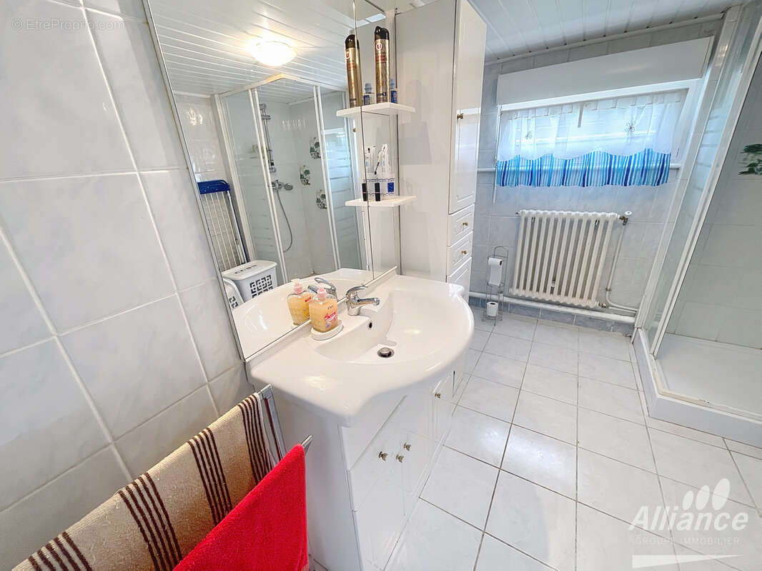 Maison de 150m2 au calme en impasse - photo 11