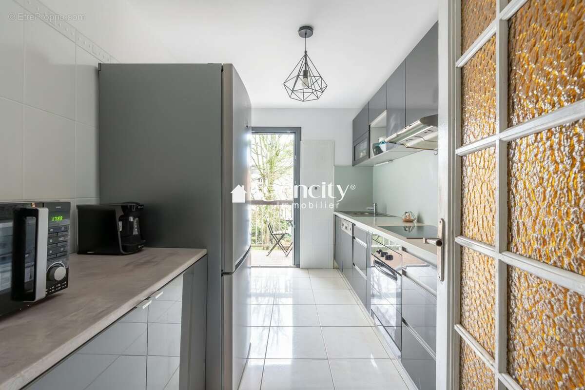 Appartement à TORCY