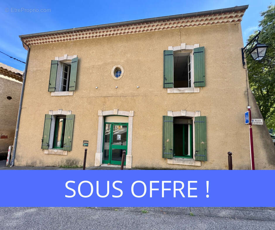 Appartement à LAUDUN-L&#039;ARDOISE