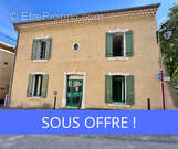 Appartement à LAUDUN-L&#039;ARDOISE