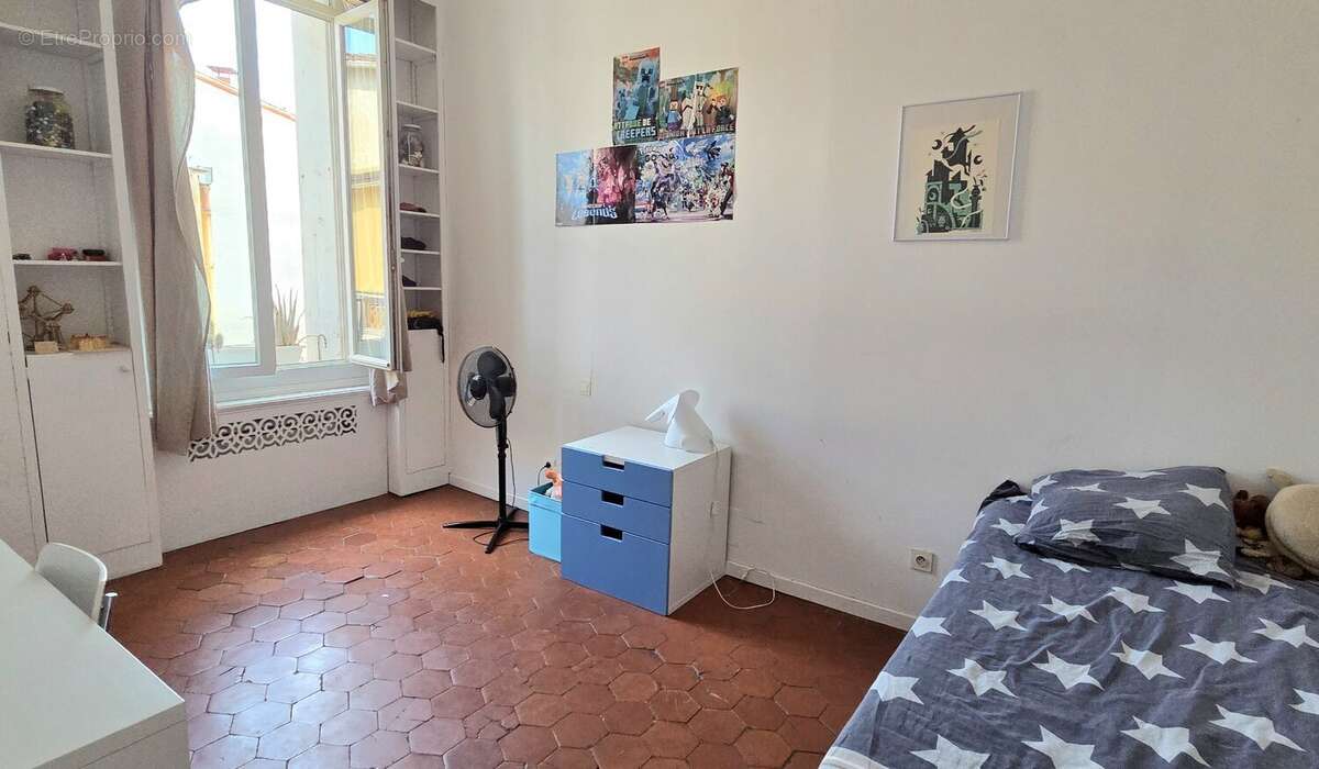 Sète  proche des quais  bel appartement de caractère de 133 m² - photo 9
