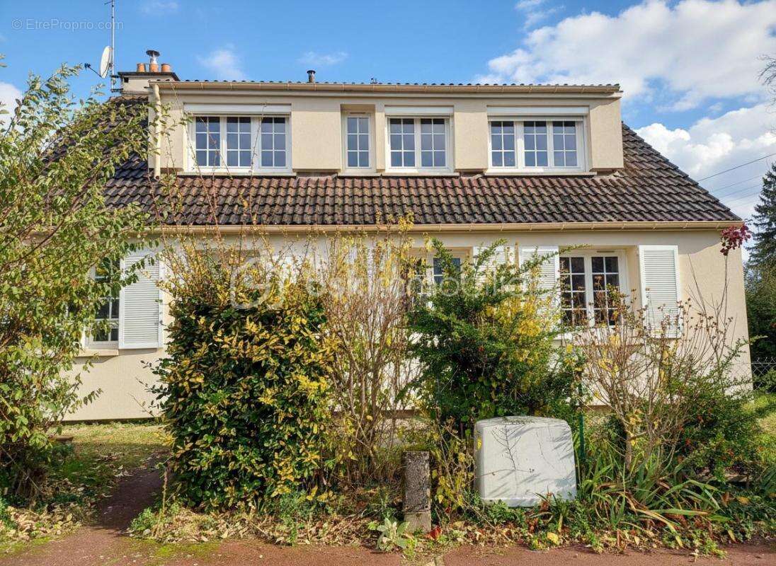 Maison à BOIS-LE-ROI