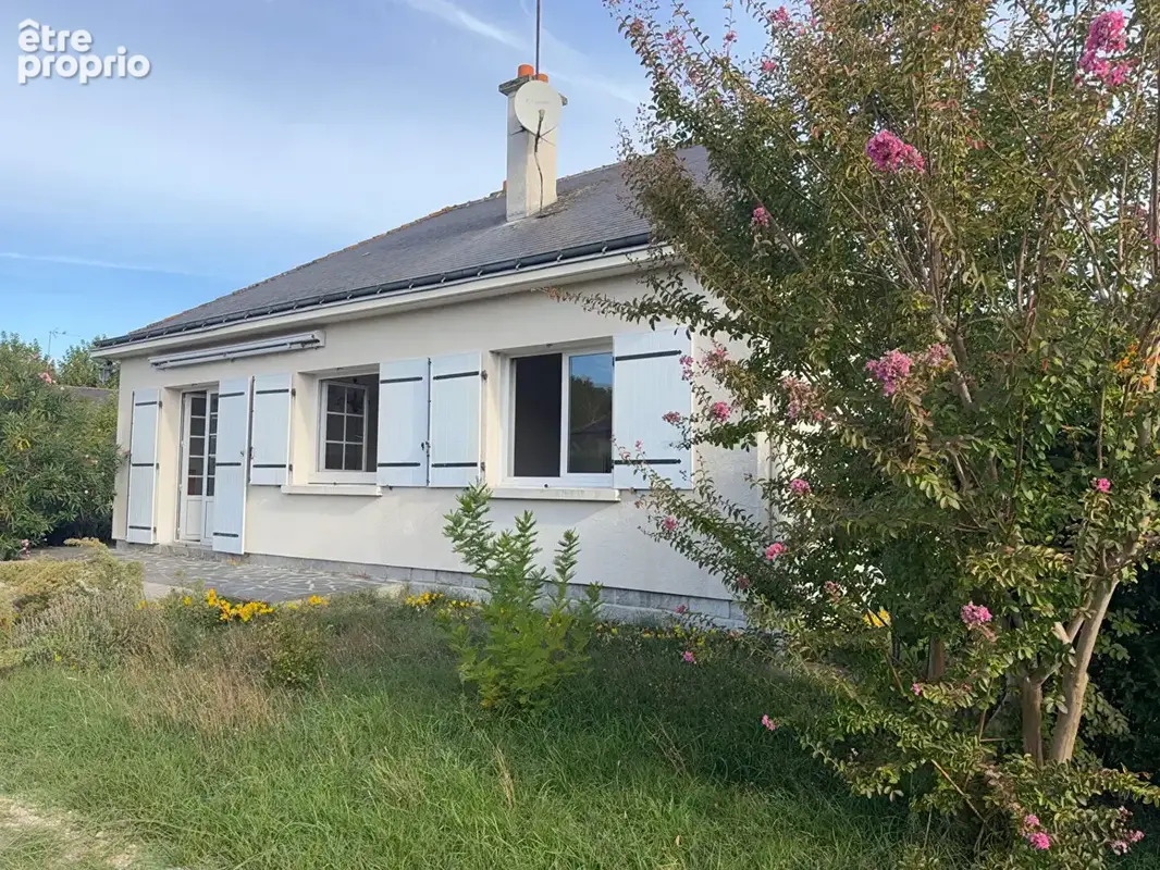 Maison de plain-pied  5 pièces au centre de Brain-sur-Allonnes - Réf 368 - photo 3