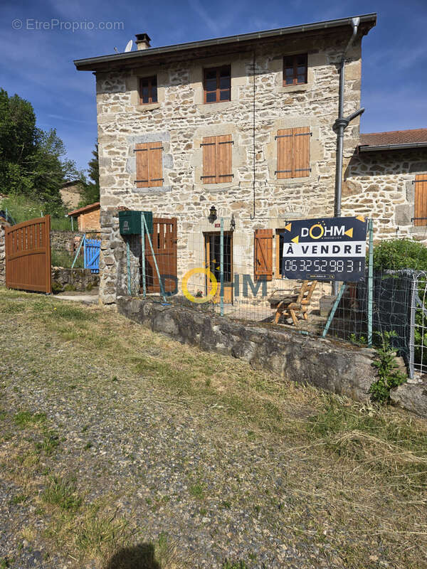 Maison à DORANGES