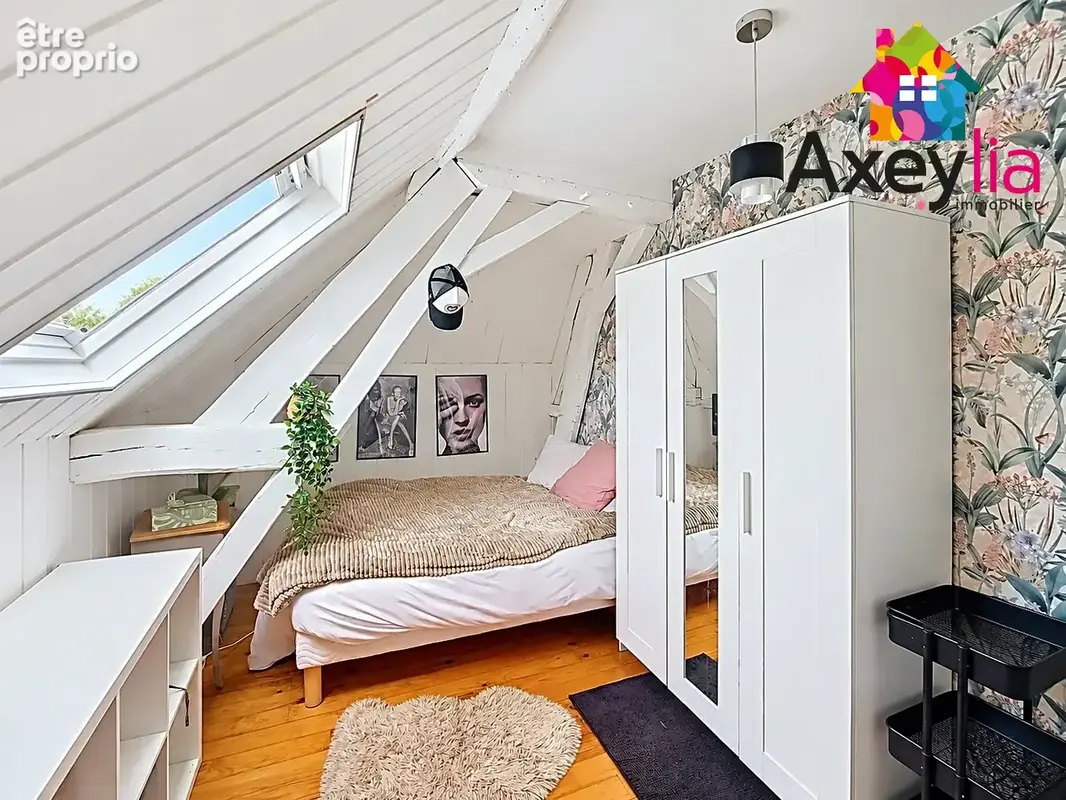 A vendre- secteur iguerande - maison familiale avec piscine - photo 13