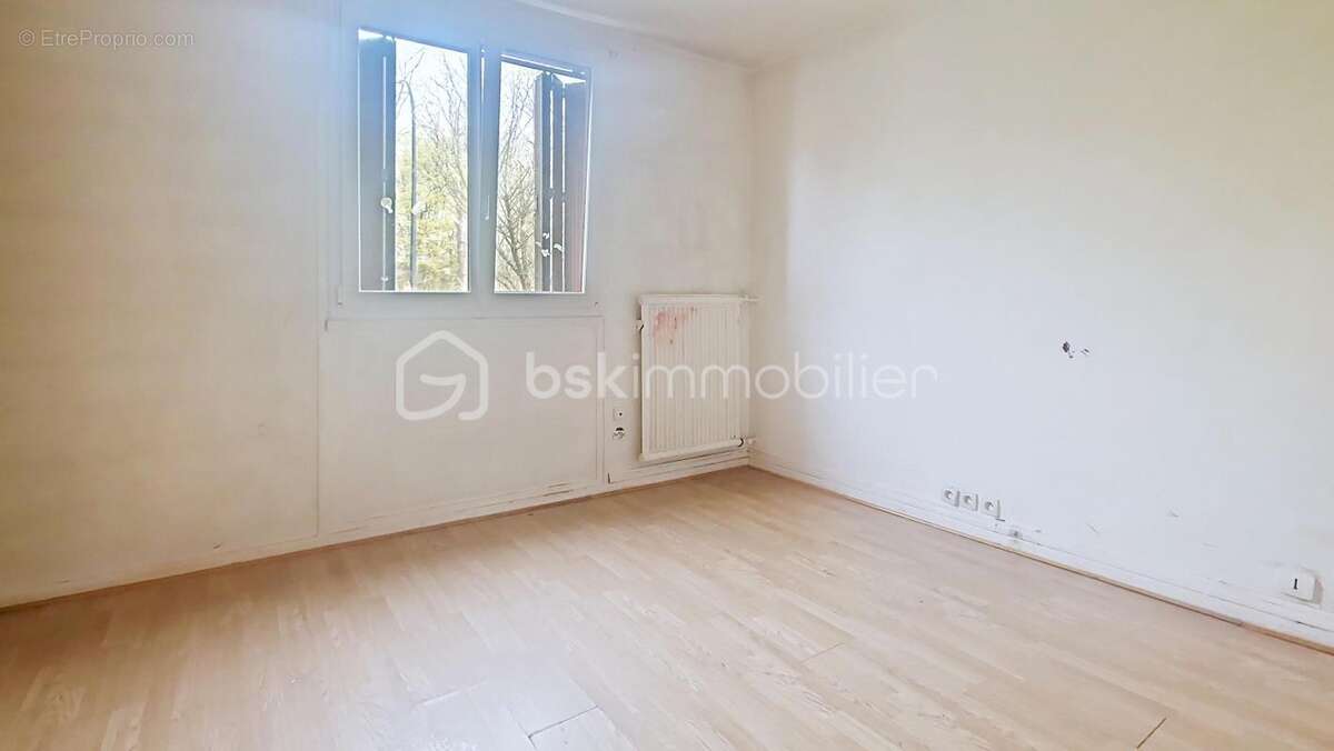 Appartement à LE PLESSIS-TREVISE