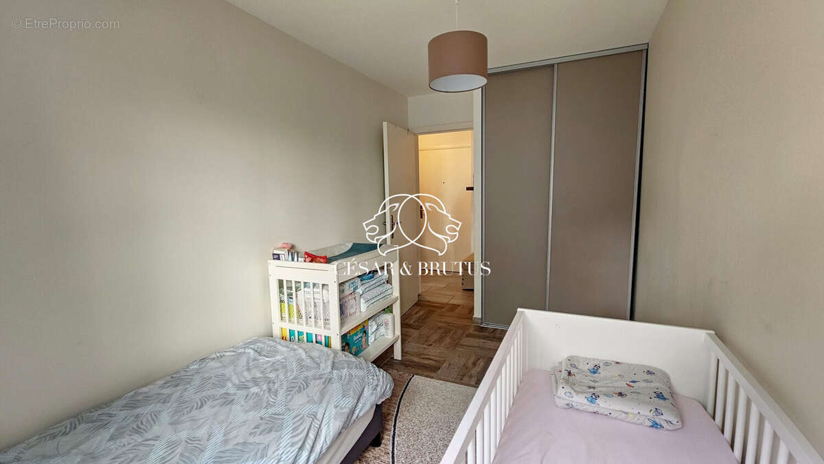Appartement 55 m² à Villeurbanne  - photo 8