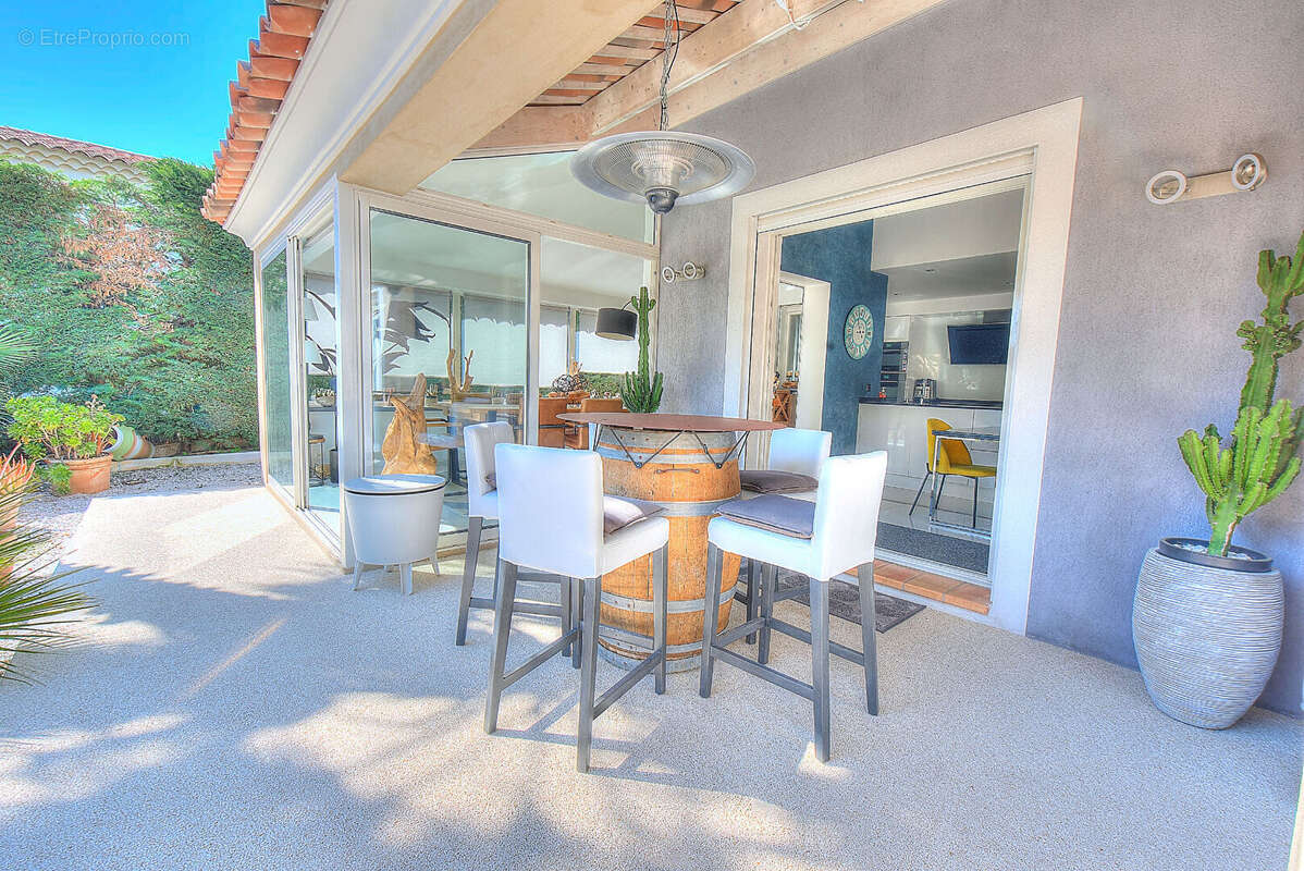 Villa saint raphael 5 pieces 185 m2 valescure - photo 7