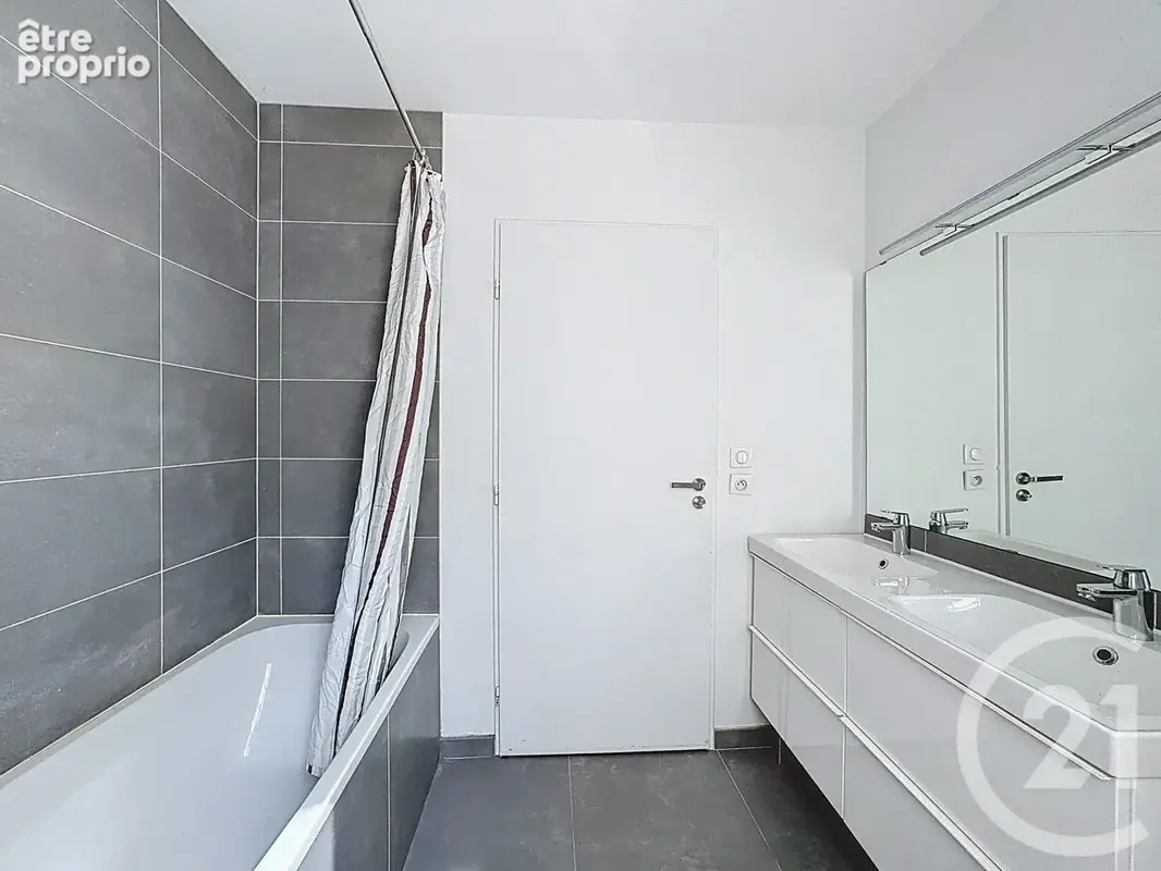 Appartement 86 m² à Lille  - photo 13