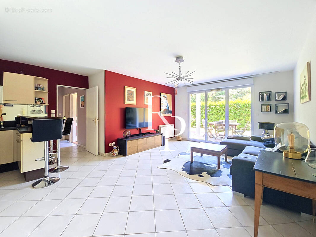 Appartement à TASSIN-LA-DEMI-LUNE