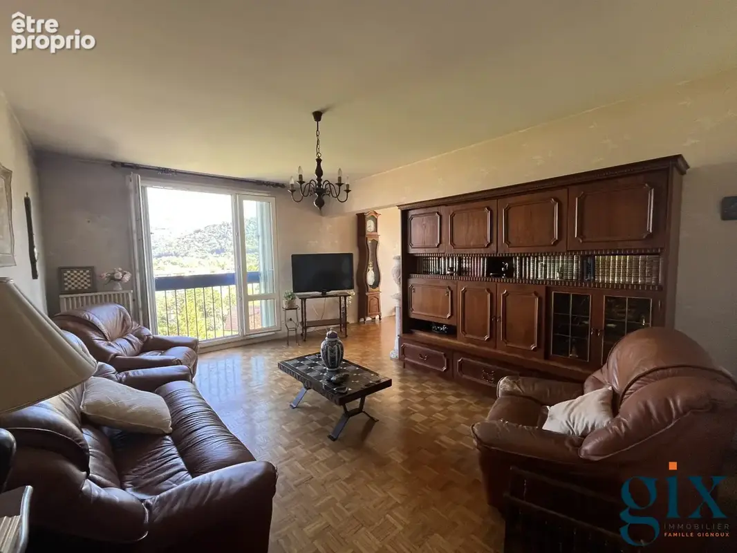 Appartement 4 pièces 79 m² à vendre à Saint-Martin-D'heres (38400) - photo 7