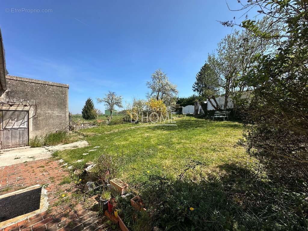 Maison à LA FERTE-GAUCHER