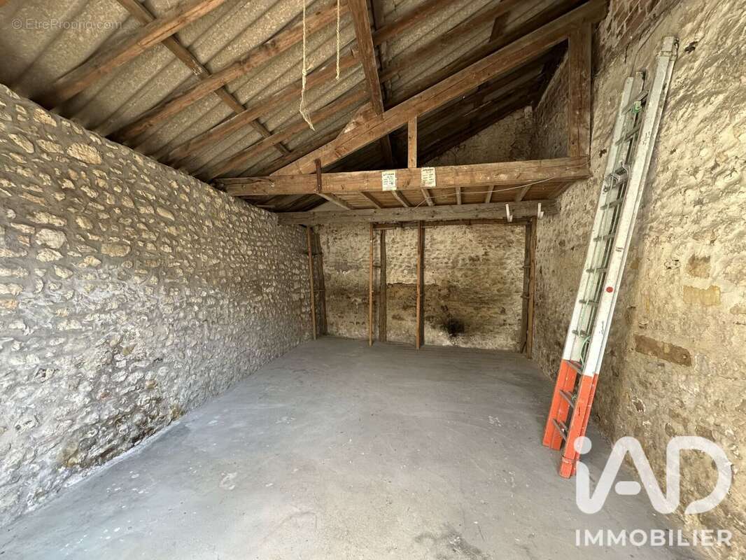 Maison 53 m² à Thouars  - photo 7