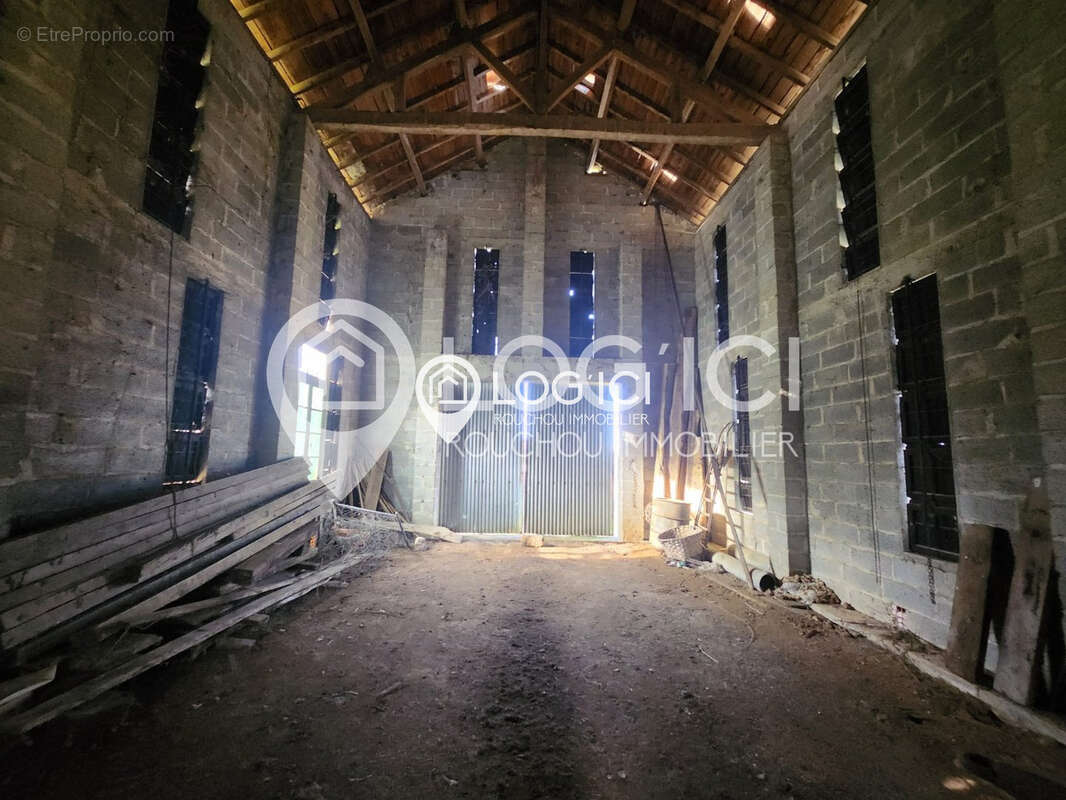 Maison à AURIONS-IDERNES