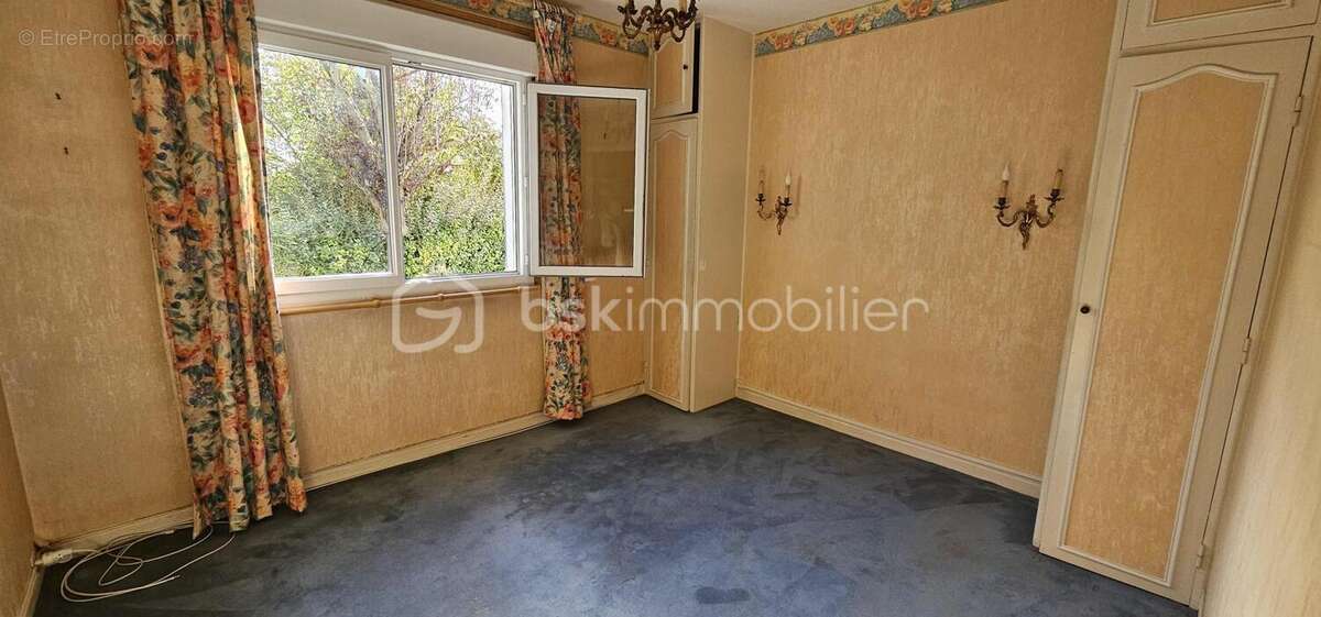 Maison à FLEURY-SUR-ORNE