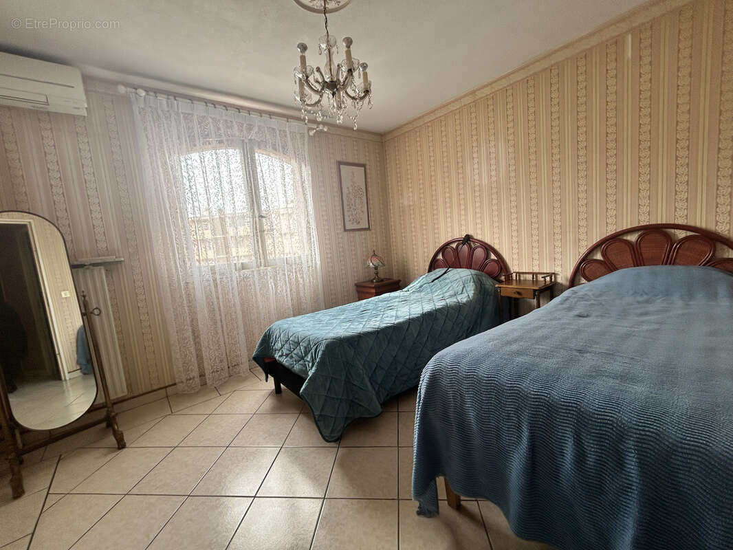 Appartement à HYERES