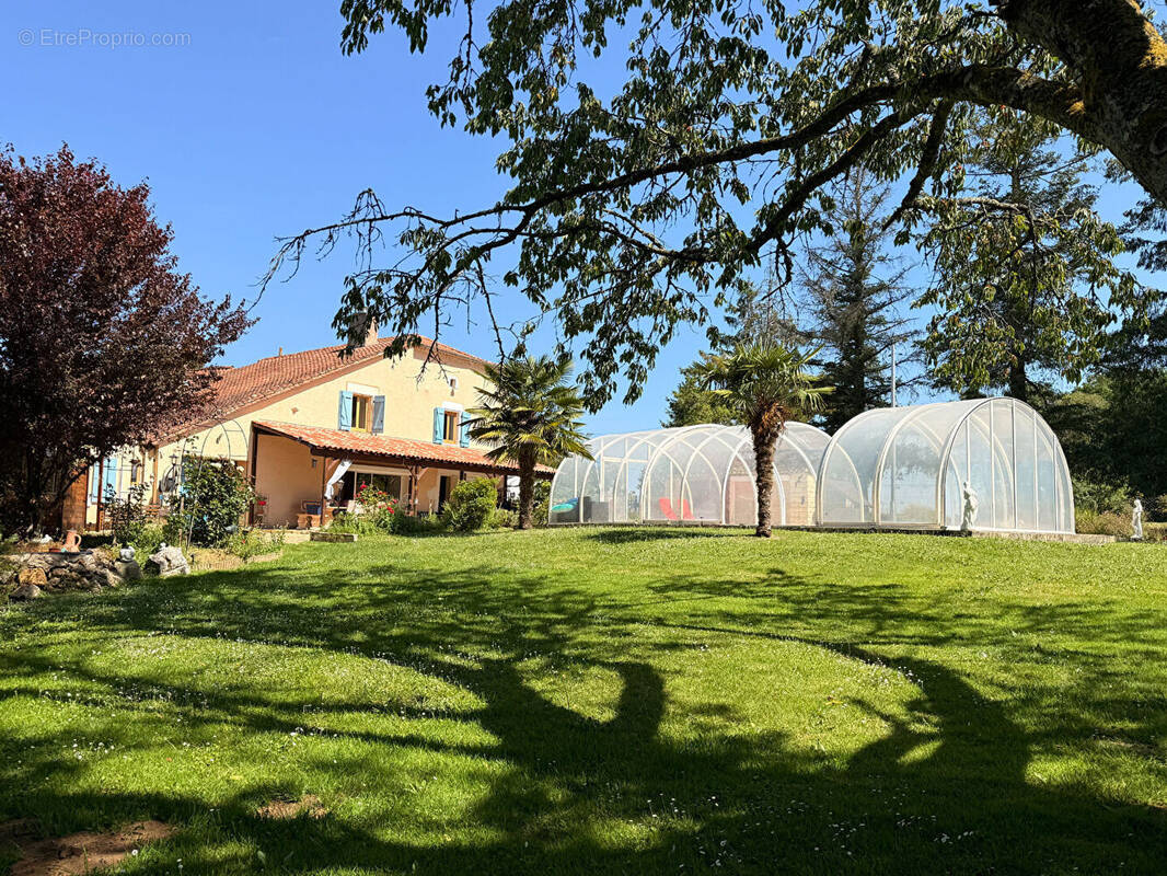 Maison à NONTRON