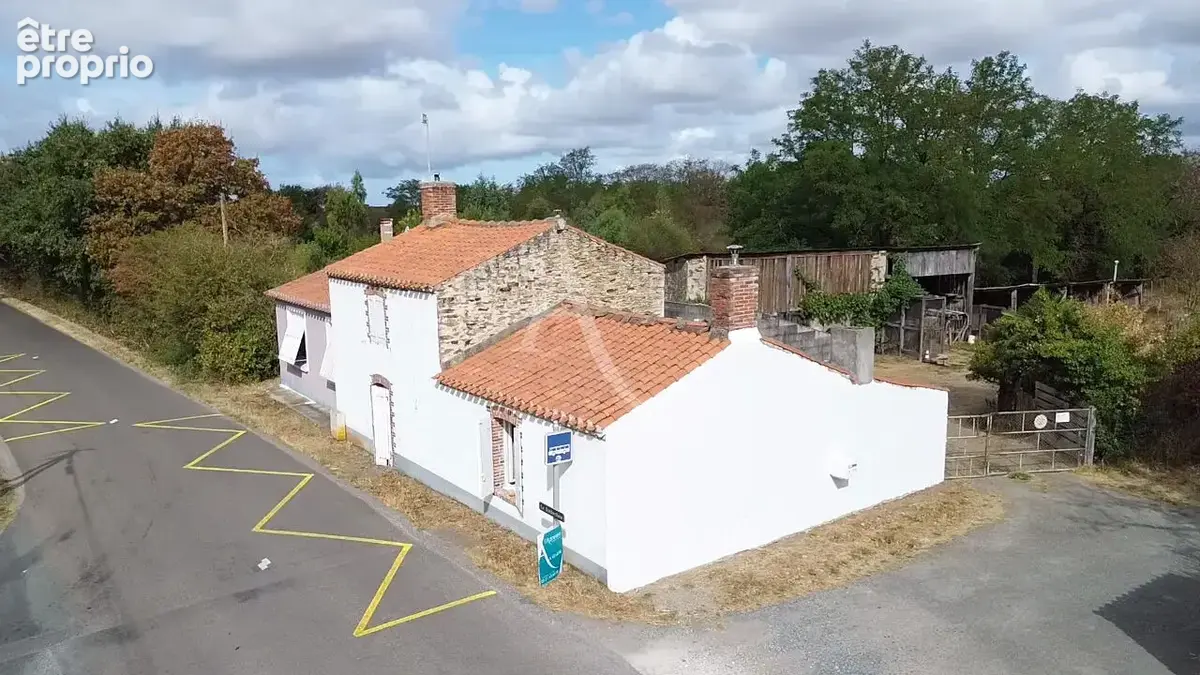 Maison en pierre La Chapelle-Hermier - photo 14