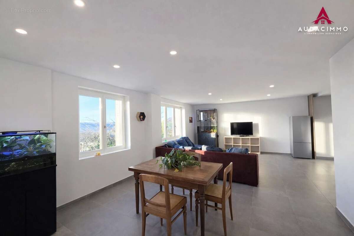 Maison à BOUXIERES-AUX-DAMES