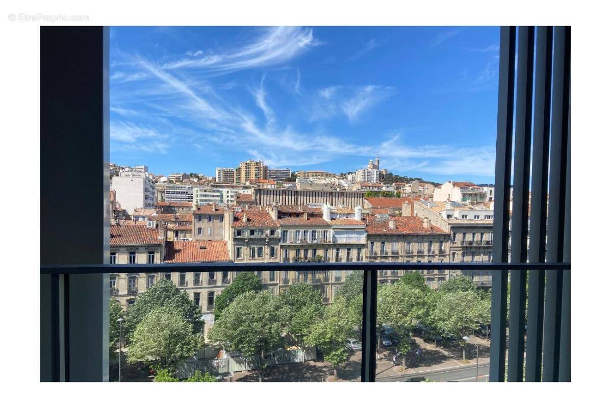 Appartement à MARSEILLE