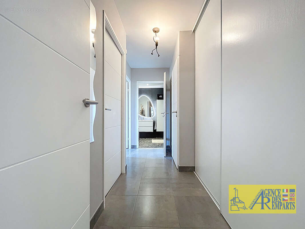 Magnifique Appartement avec Terrasse Filante et Prestations Haut de Gamme - photo 13