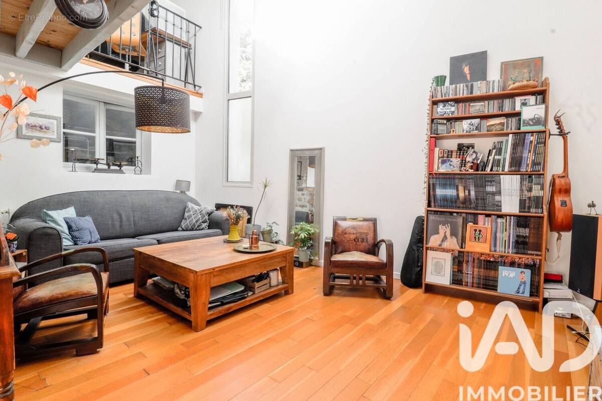 Photo 1 - Maison à SAULX-LES-CHARTREUX