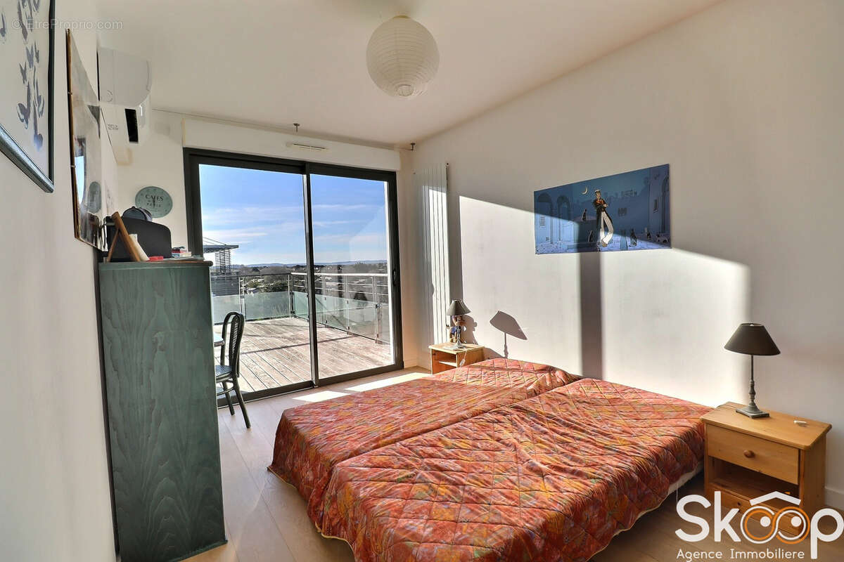 Appartement à MAUGUIO