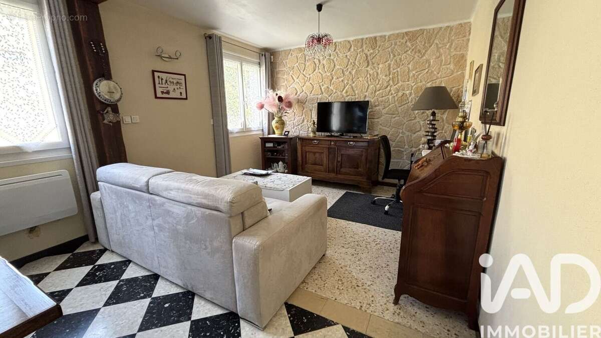 Photo 8 - Maison à SAINT-MARCEL-D'ARDECHE