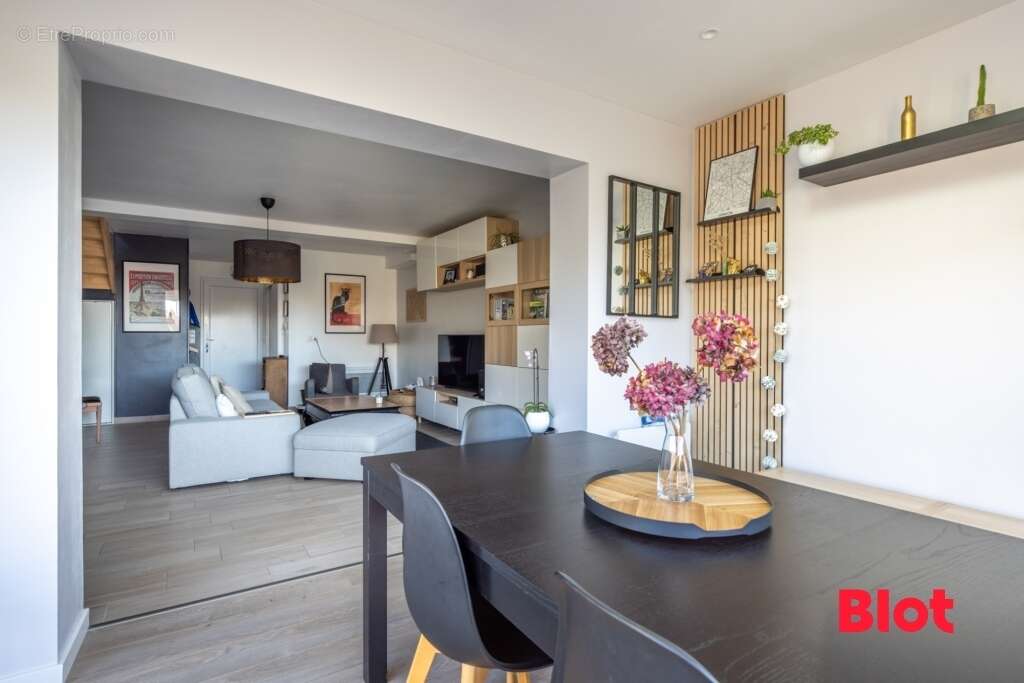 Maison à SAINT-JOUAN-DES-GUERETS