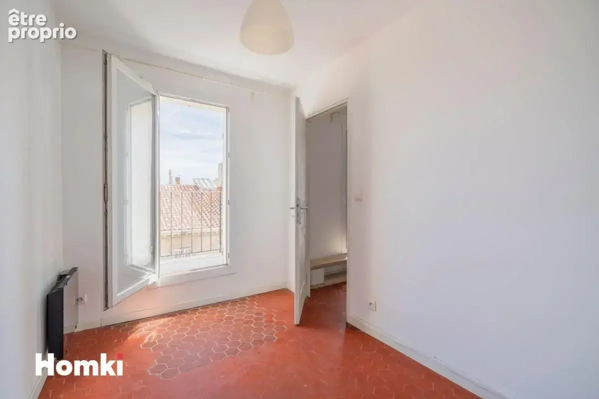 Appartement T3 traversant de 64 m² à Marseille 13006, Rue Paradis - photo 8