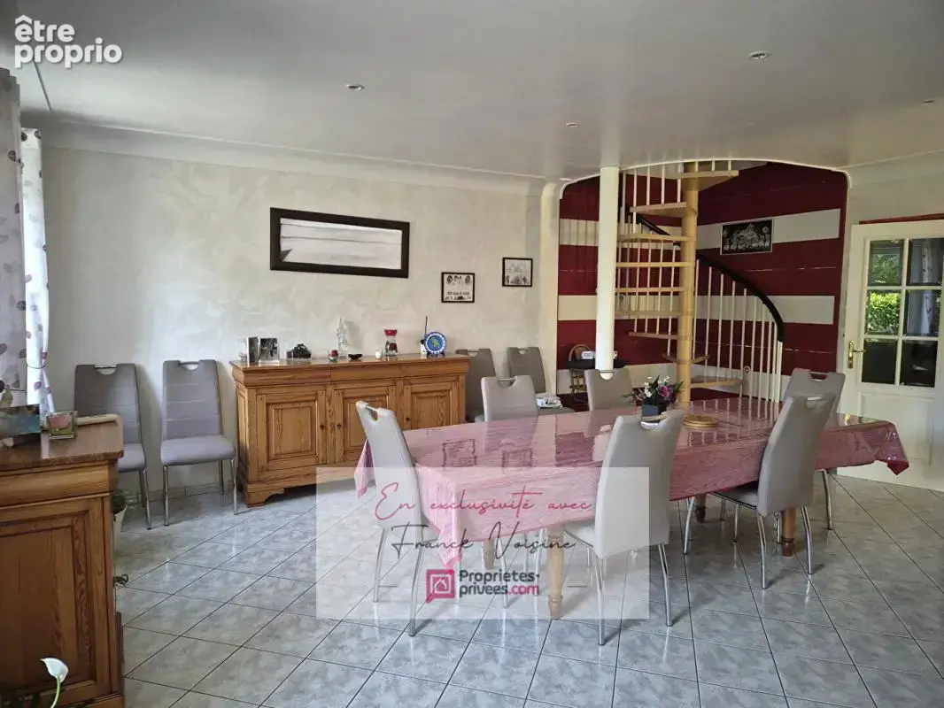 A VENDRE en Exclusivité à Saint Paul en Pareds, maison de 127 m2 avec 3 chambres et plusieurs dépendances sur plusieurs parcelle - photo 2