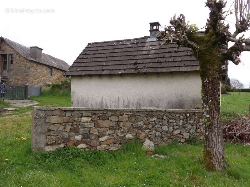 Ancienne fermette 4 pièces LAGARDE MARC LA TOUR (19) - photo 29