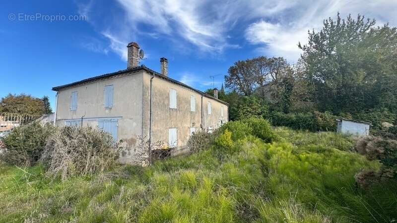 Maison à PONT-DU-CASSE