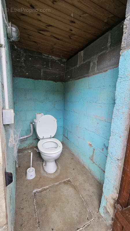 Maison à AINAY-LE-VIEIL