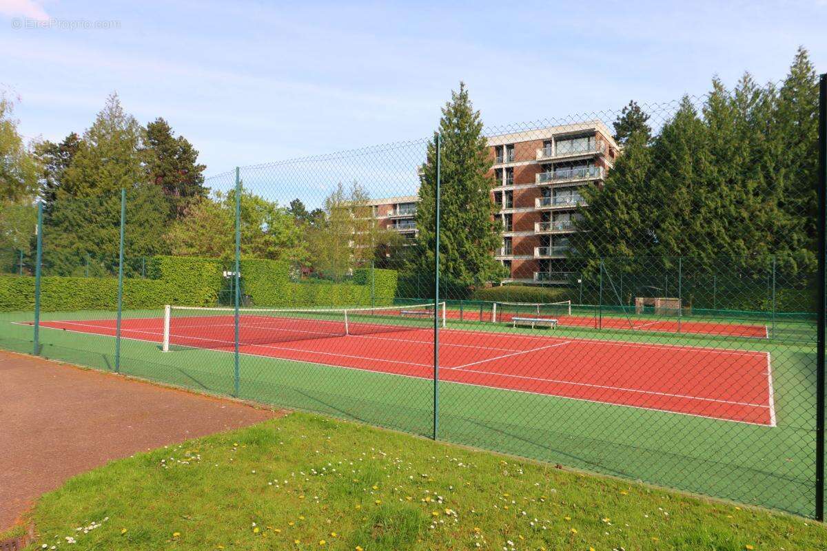 Appartement à JOUY-EN-JOSAS