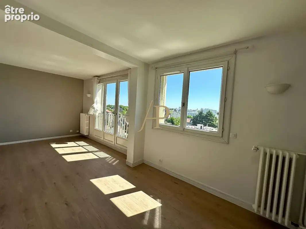 Appartement Saint Germain En Laye 5 pièce(s) 70.19 m2 - photo 2