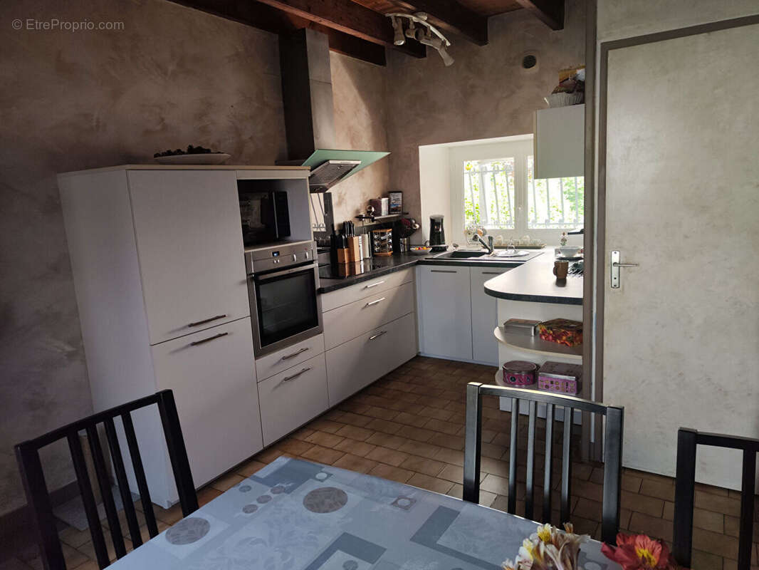 Maison à LANRODEC