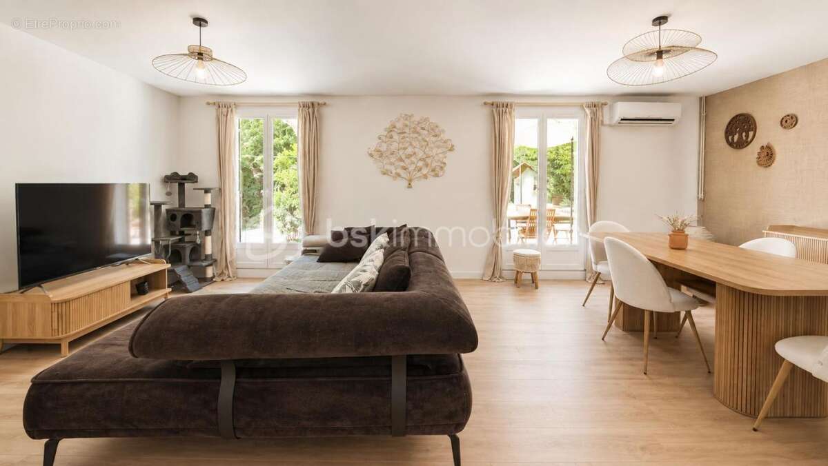 Exclusivité – montélimar – plain-pied rénové – tout à pied – calme et sans vis-à-vis - photo 10