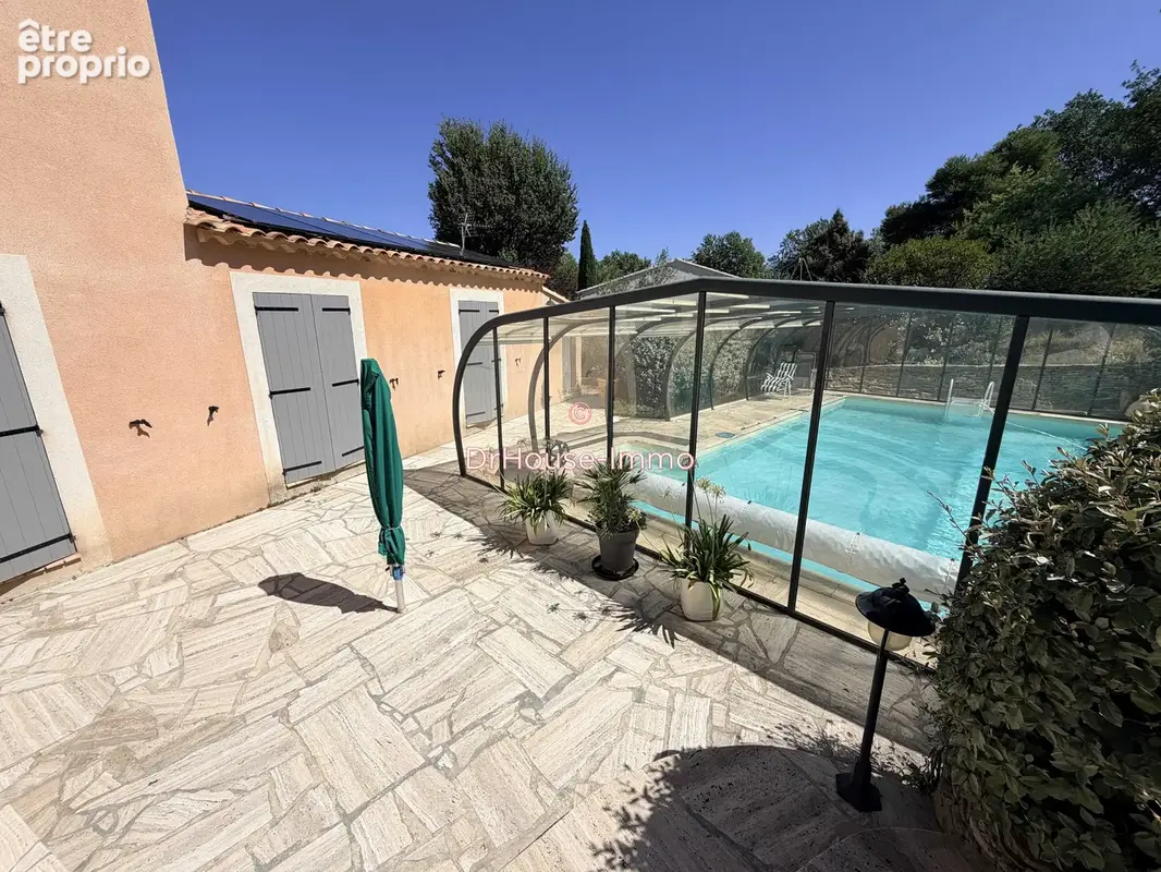 Maison 186 m² à Vaison-La-Romaine  - photo 6