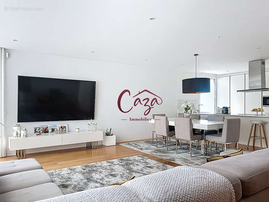 Maison à CAMBLANES-ET-MEYNAC