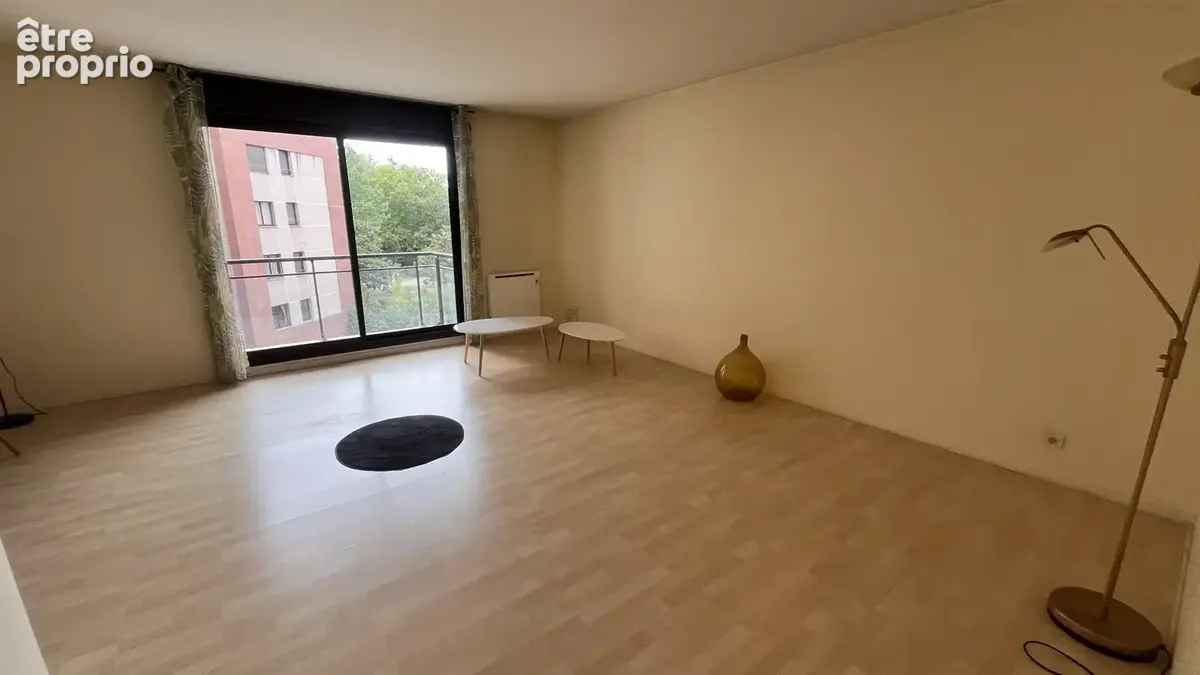 À vendre   t2/3 sh: 80m2  avec balcon, cave et garage individuel fermé  compans caffarelli - photo 17