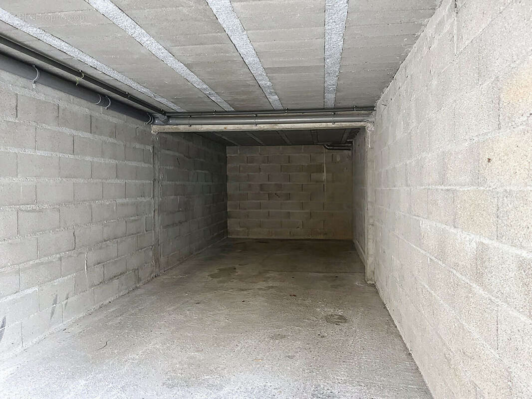 Parking / box La Ferté-alais - photo 3